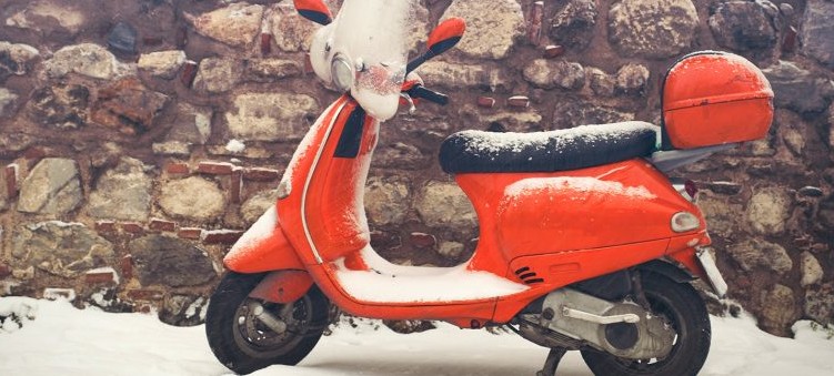 Conseils pour rouler en scooter en toute sécurité durant l’hiver